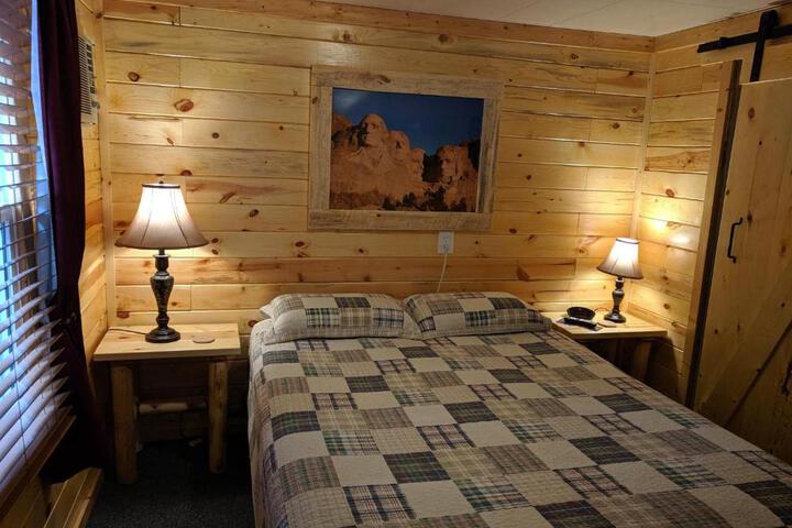 Allen Gulch Cabins