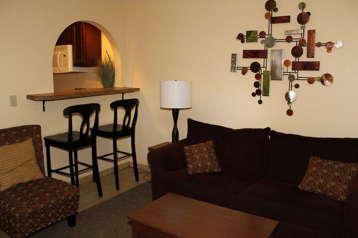 Room 10 of 32