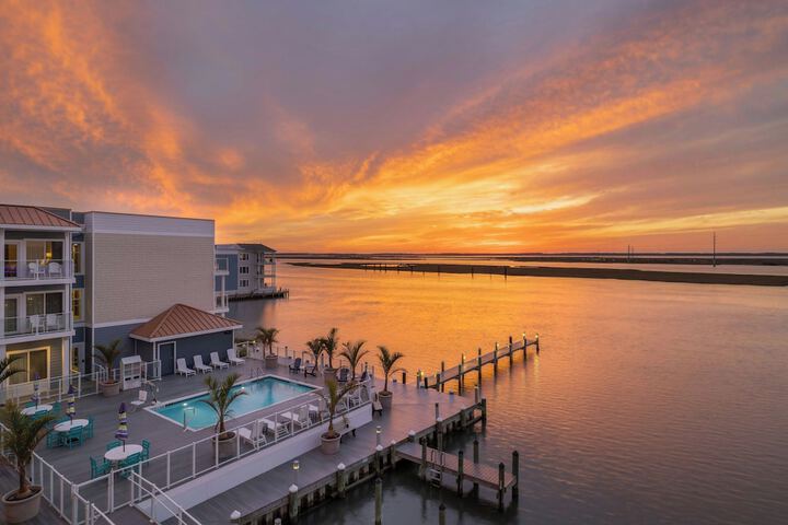 Fairfield Inn & Suites by Marriott Chincoteague Island Waterfront