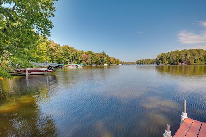 Rhinelander Chain of Lakes Home w / River Dock!