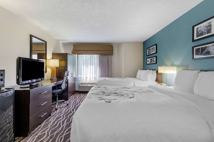 Room 15 of 29
