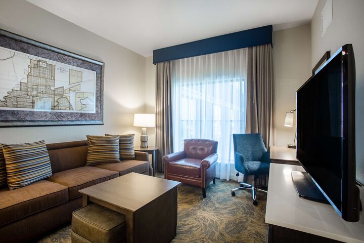 Homewood Suites by Hilton Salina Downtown