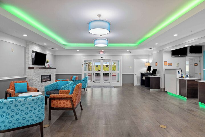 Hotel Interior 22 of 115
