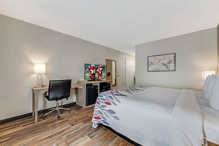 Room 34 of 41
