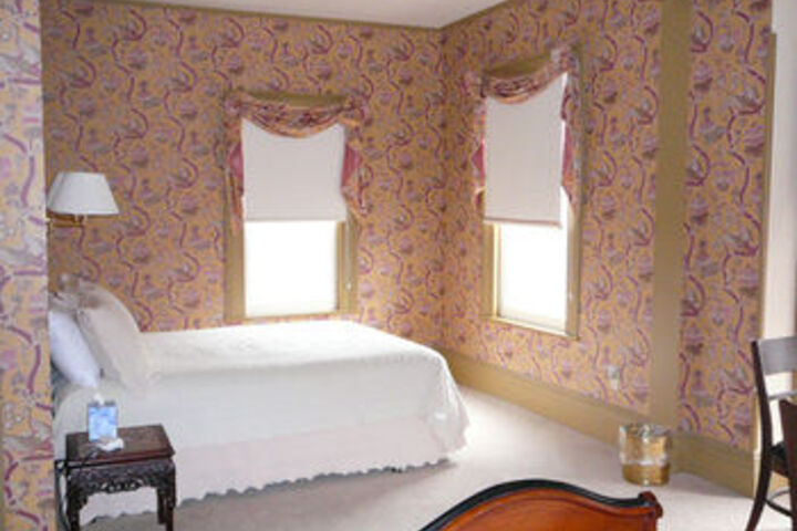 Gilmor Sloane House