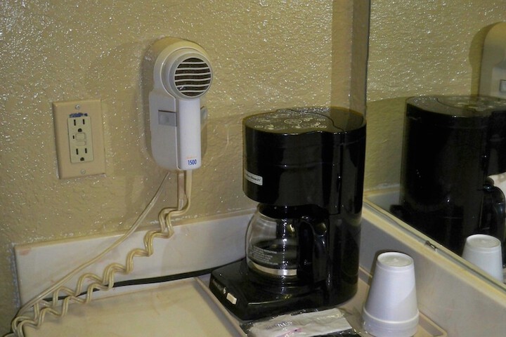 Breakfast/Coffee Service 63 of 65