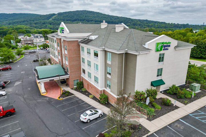 Hotel 2 of 59