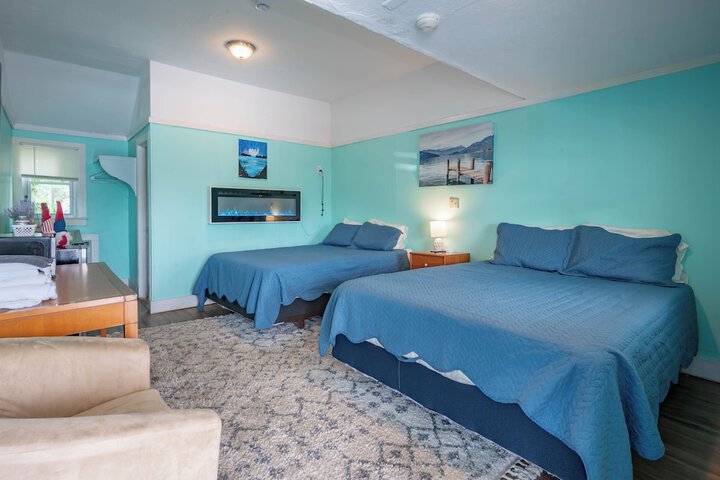 Jonathan Edwards Motel