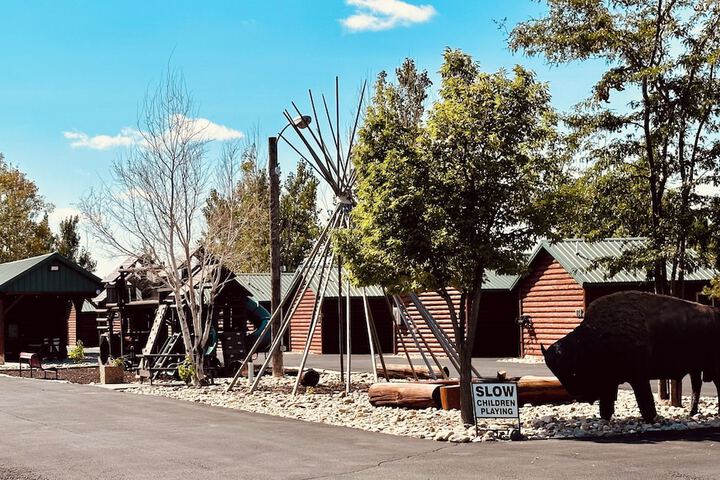 Badlands Frontier Cabins