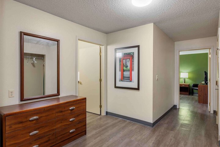 Room 26 of 36
