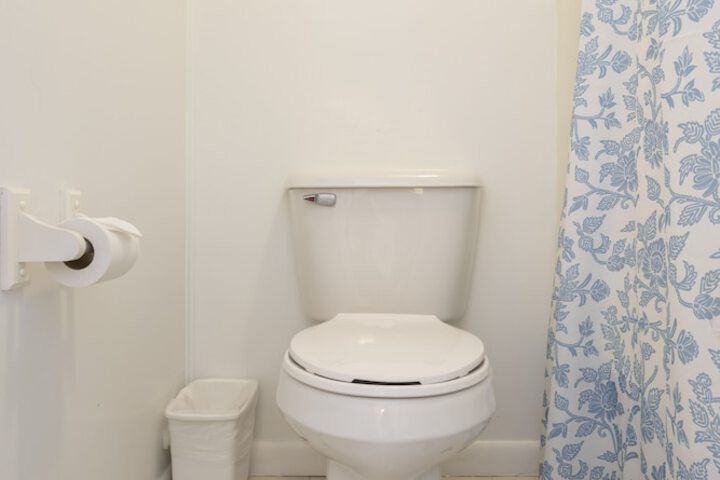 Room 42 of 309