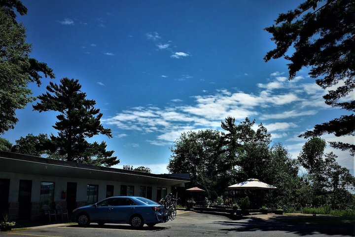 Town and Country Motel