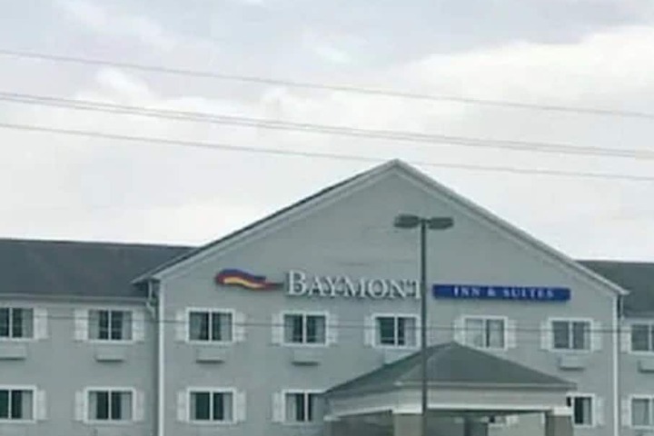 Baymont by Wyndham Lawrenceburg