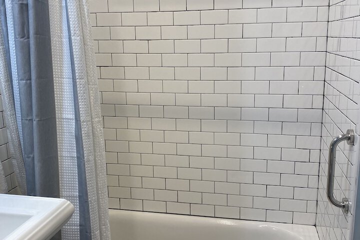 Room 42 of 68