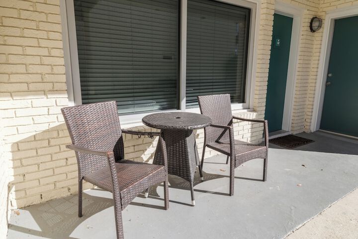 The Oceanfront Litchfield Inn