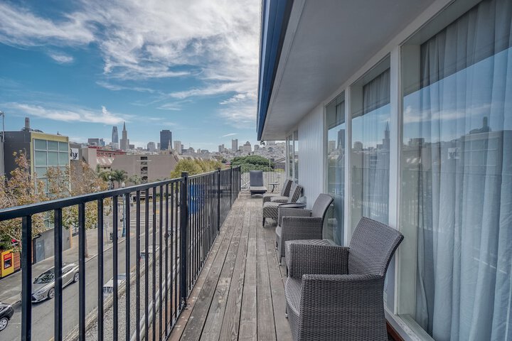 Terrace/Patio 129 of 143