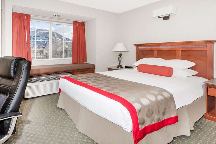 Room 21 of 29