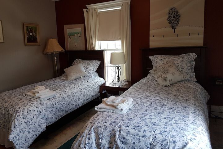 Room 42 of 51