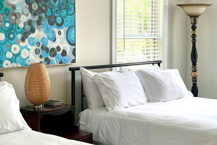 Room 28 of 70