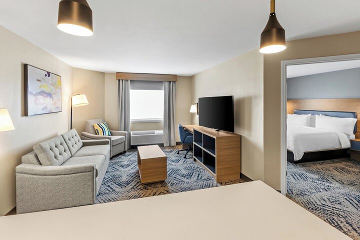 Candlewood Suites VICTORIA by IHG