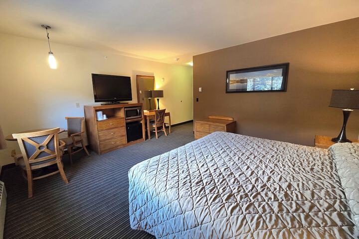 Breeze Inn
