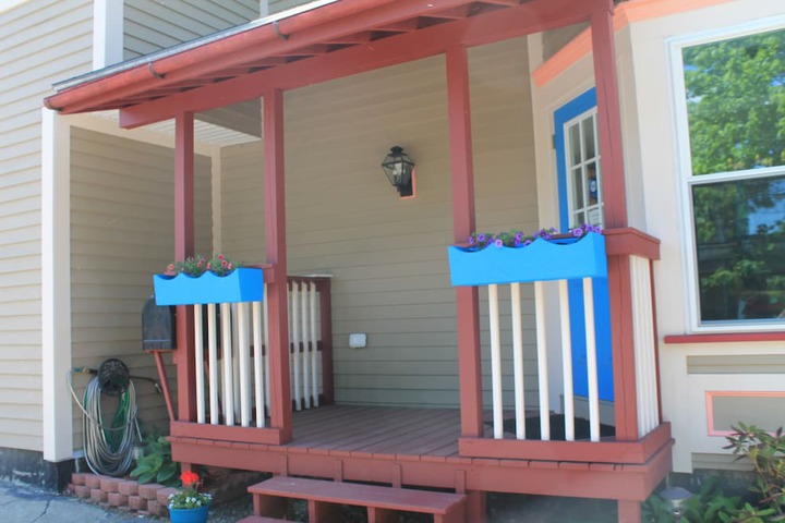 Strictly Moose Luxury Vacation Suites