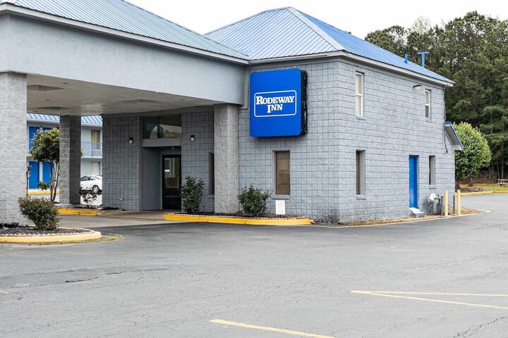 Rodeway Inn & Suites Carrollton
