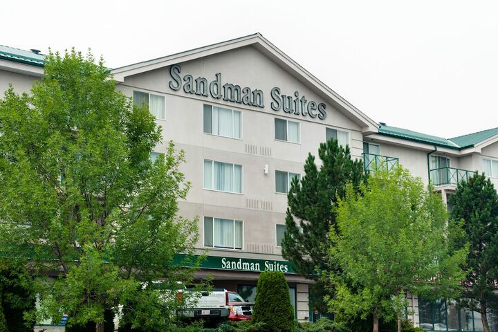 Hotel 2 of 47