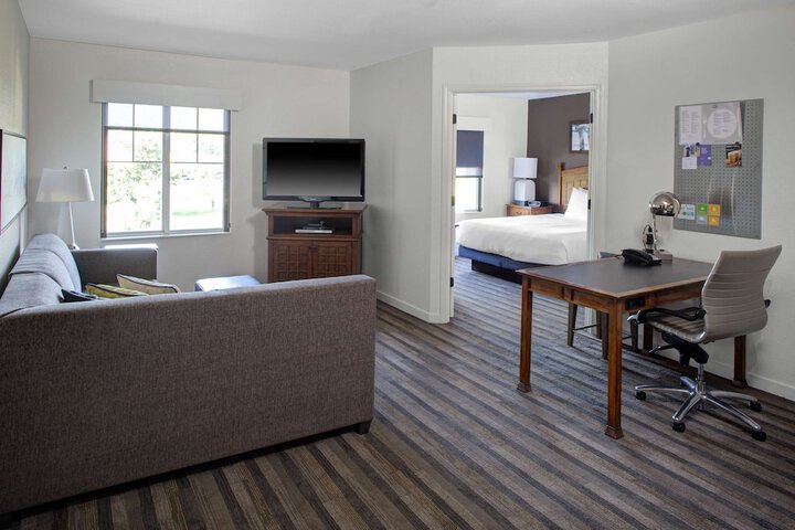 Room 16 of 30