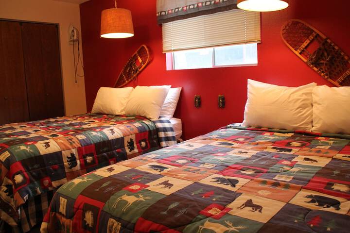 Room 118 of 175