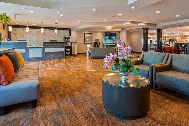 Best Western Plus North Joliet