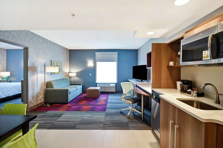 Room 16 of 44