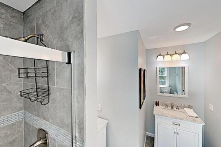 7 3rd Street Home
