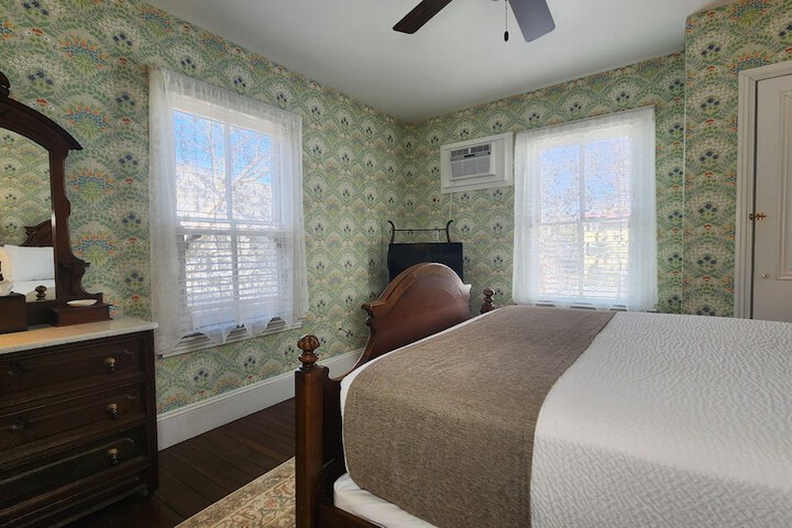 Room 47 of 50