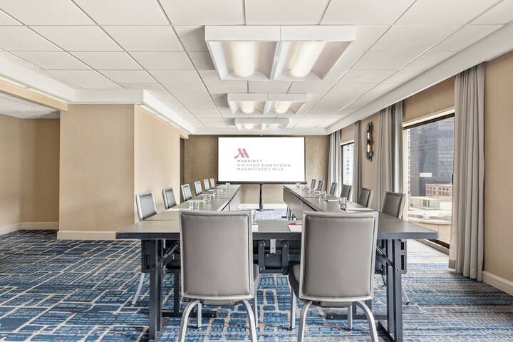 Chicago Marriott Downtown Magnificent Mile