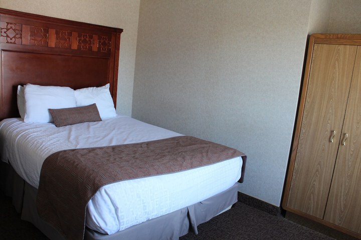 Laurel Inn Motel