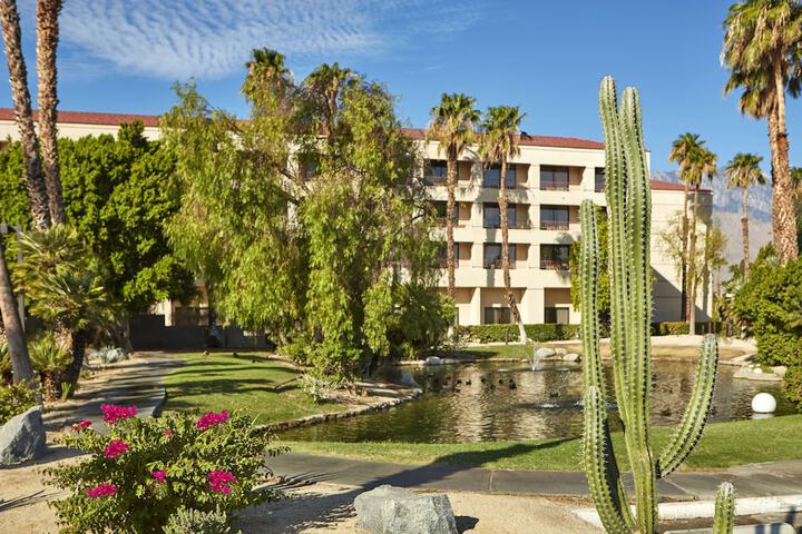 Hotel 8 of 84
