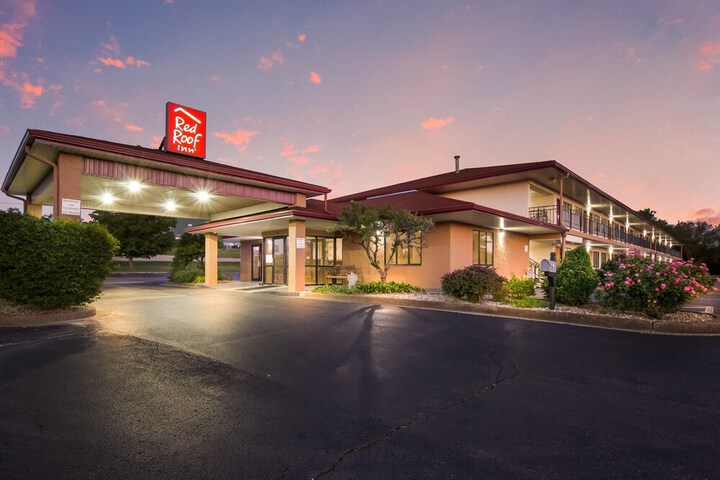 Red Roof Inn Shelbyville