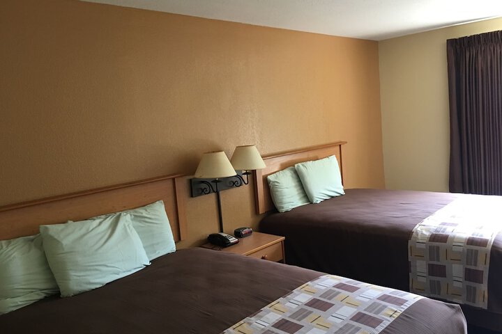 Room 26 of 35