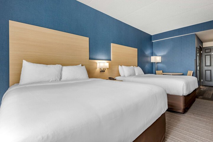 Quality Inn and Suites Oakville-Mississauga