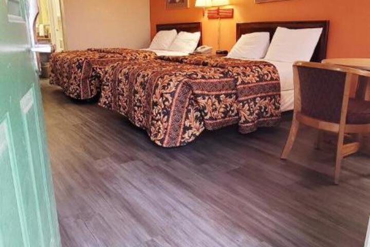 Regency Travel Inn