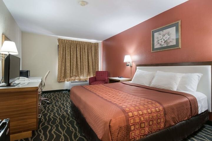 Room 26 of 47