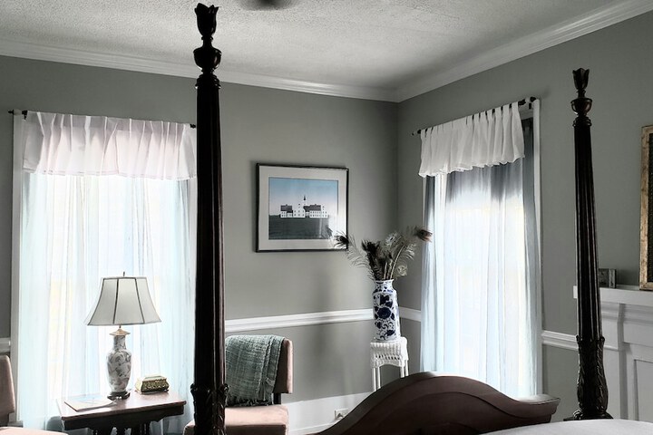 Room 16 of 31