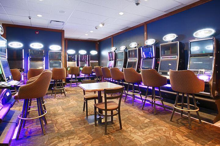Days Inn by Wyndham Airdrie