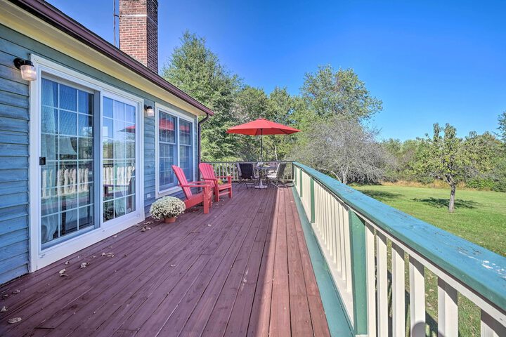 Lovettsville Cottage in Heart of Wine Country