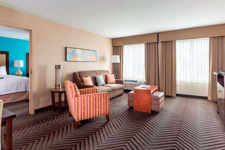 Room 10 of 21