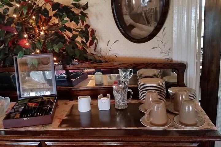 Breakfast/Coffee Service 44 of 48