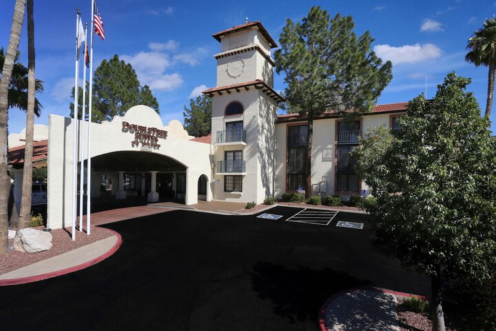 Hotel 1 of 49