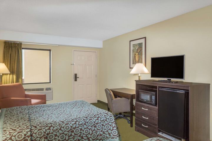 Room 22 of 30