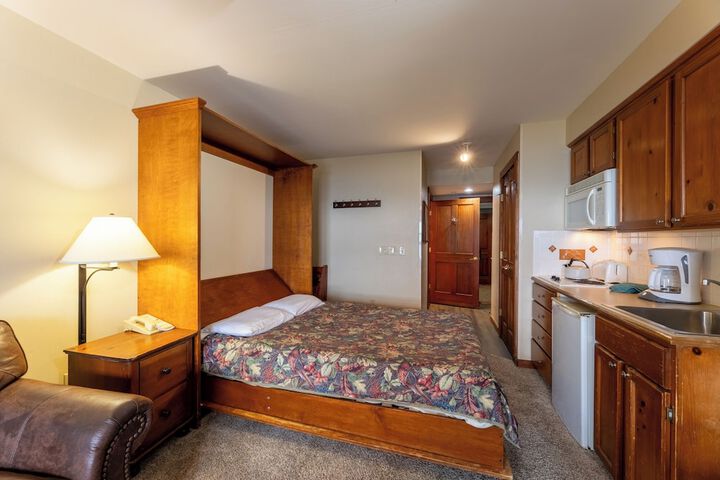 Room 31 of 48